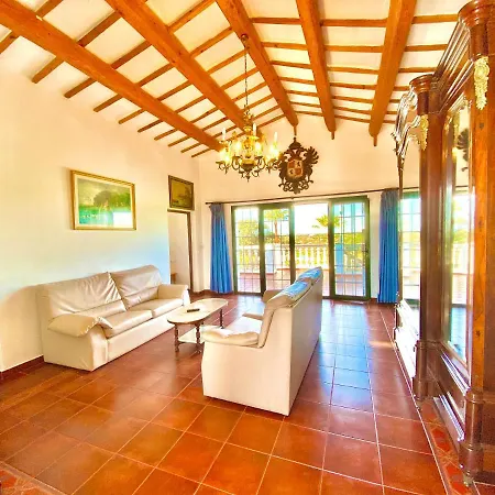 Agroestancia Lloc Nou En De Menorca Летний дом